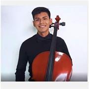 Me gusta ser dinámico y adecuar las clases a los alumnos, se que todos aprendemos distintas maneras por eso considero importante dedicarle tiempo a planificar el contenido de la clase de tal manera que el estudiante no se aburra sino disfrute el tiempo in